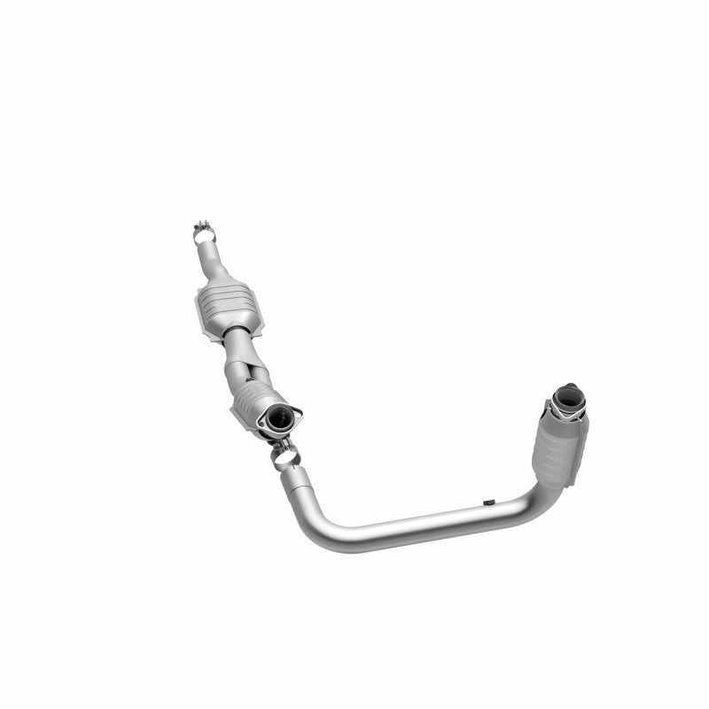 MagnaFlow 23959 hm grade direct-fit catalytic converter, opposite side view of the turntable spin