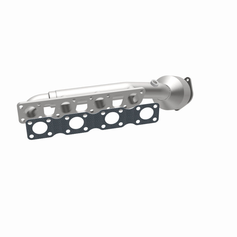 MagnaFlow 52425 oem grade manifold converter, opposite side view of the turntable spin