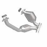 MagnaFlow 93105 hm grade direct-fit catalytic converter, side view of the turntable spin