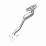 MagnaFlow 5531762 carb manifold converter, rear view of the turntable spin
