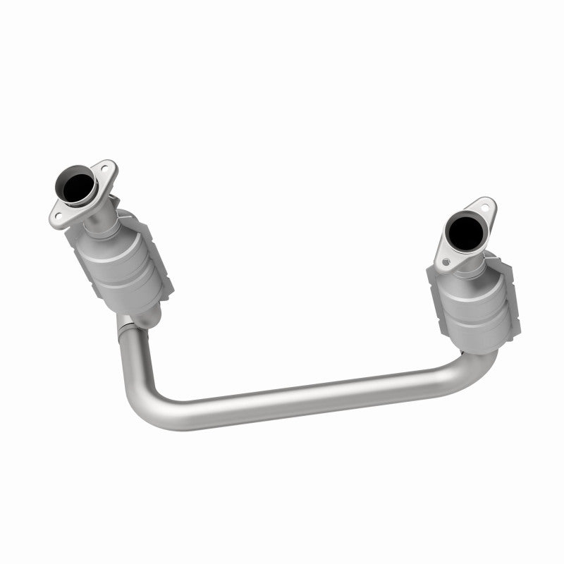 MagnaFlow 24770 hm grade direct-fit catalytic converter, opposite side view of the turntable spin