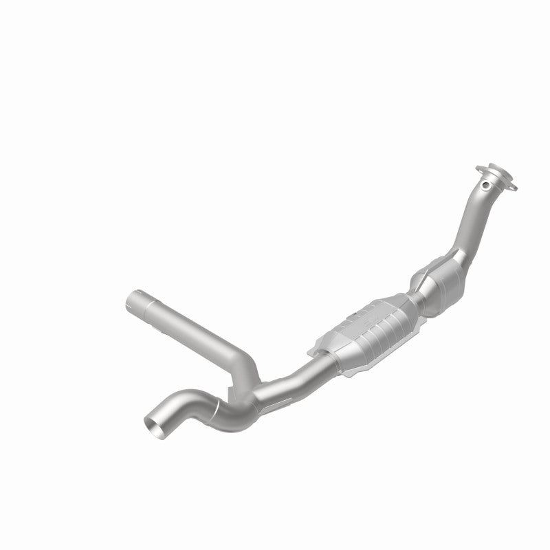 MagnaFlow 93626 hm grade direct-fit catalytic converter, rear view of the turntable spin