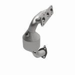 MagnaFlow 49312 oem grade manifold converter, side view of the turntable spin