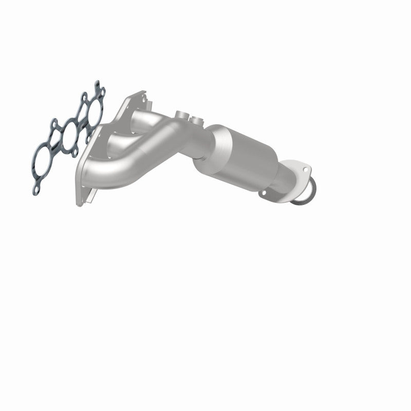 MagnaFlow 5531284 carb manifold converter, rear three-quarter view of the turntable spin