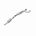 MagnaFlow 93381 hm grade direct-fit catalytic converter, rear view of the turntable spin