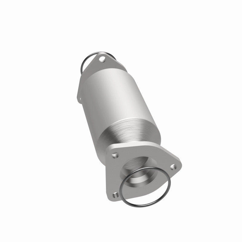 MagnaFlow 93642 hm grade direct-fit catalytic converter, opposite side view of the turntable spin