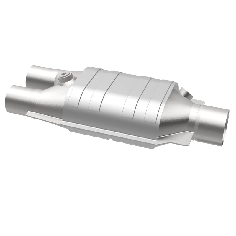 MagnaFlow 99067HM universal catalytic converter, opposite rear three-quarter view of the turntable spin