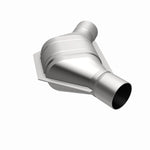 MagnaFlow 454184 universal catalytic converter, opposite side view of the turntable spin