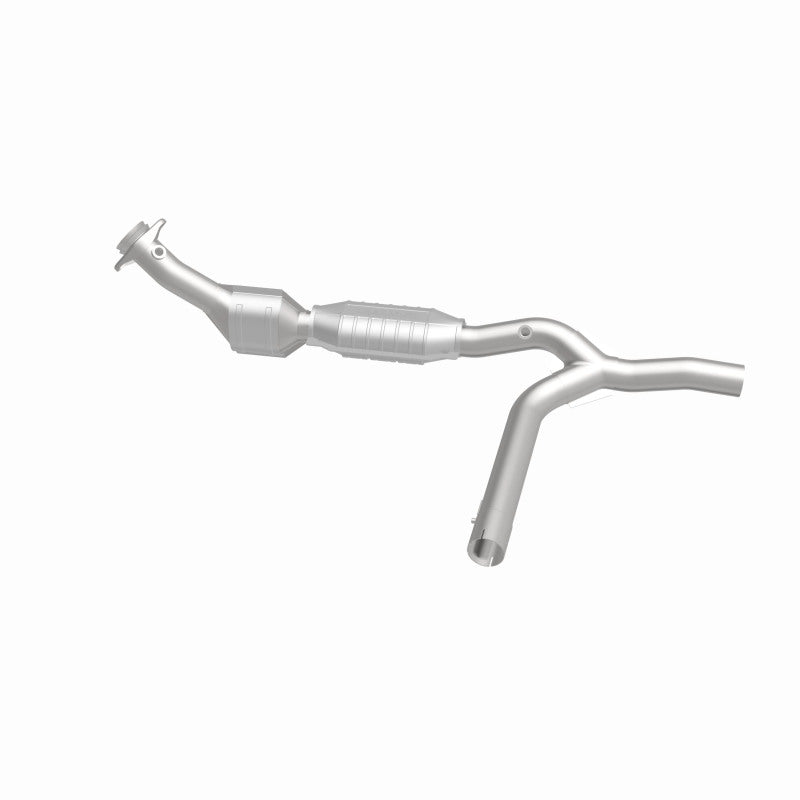 MagnaFlow 49622 oem grade direct-fit catalytic converter, side view of the turntable spin